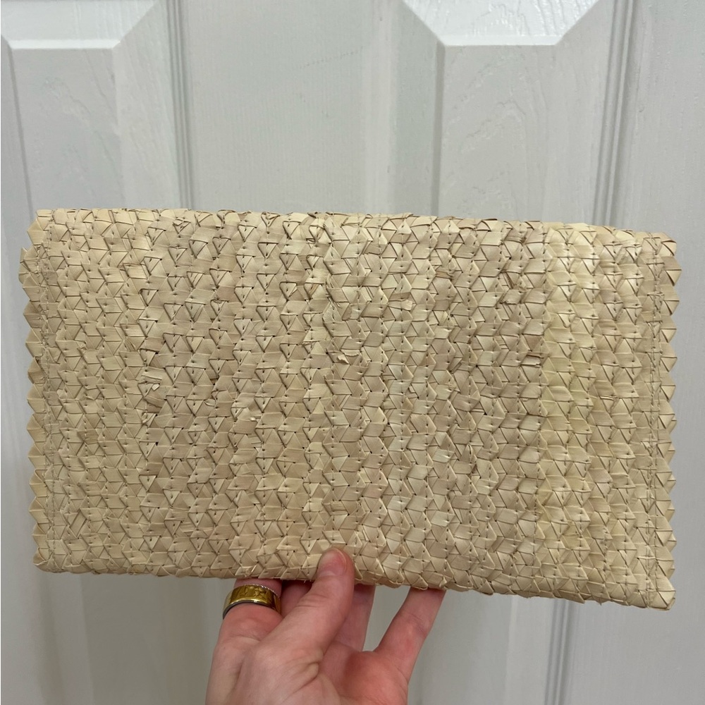 Woven Straw Clutch - Picture 3 of 5